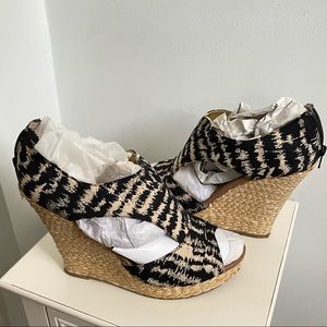 Seychelles Wedges